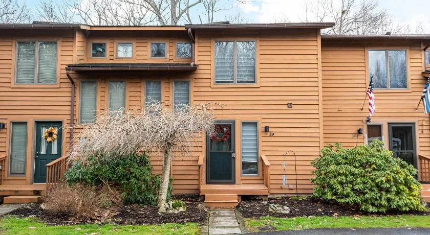 Laurel Brook 39 - Image 1