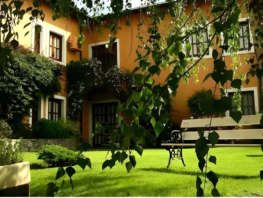 Hosteria Casagrande - Image 1