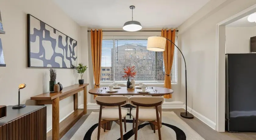CASA Arlington Suite with In-Suite Massage Chair & Premium Amenities - Image 1