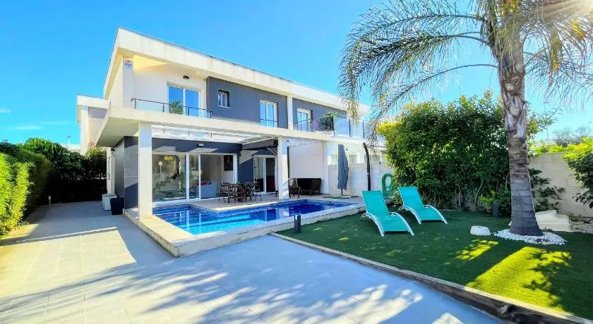 Villa Bambu Gran Alacant by Villas&You - Image 1