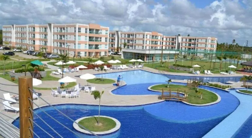 Muro alto Flat Porto de Galinhas - Image 1