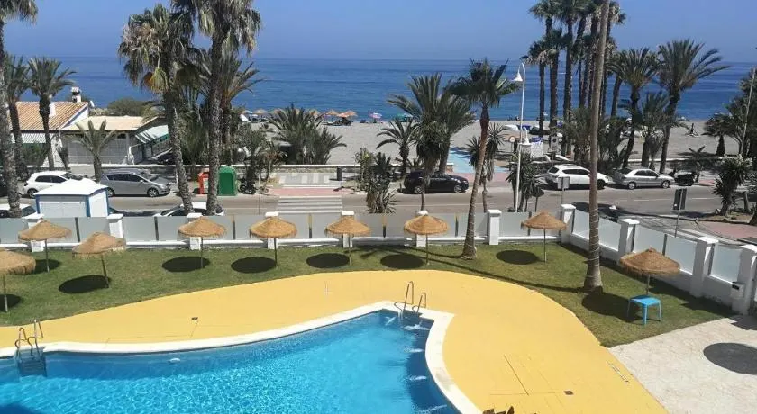 Apartamento Playa Velilla Park 2 - Image 1