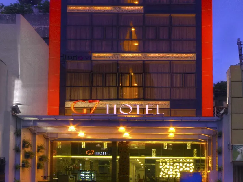 G7 Hotel - Image 1