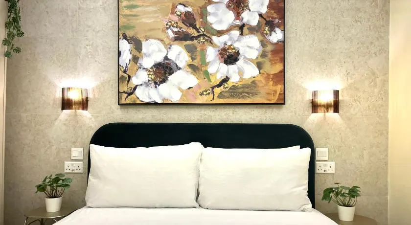 Rosalina Residences - Image 1