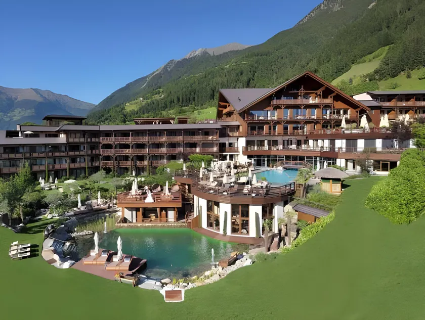 Andreus Resorts - Image 1
