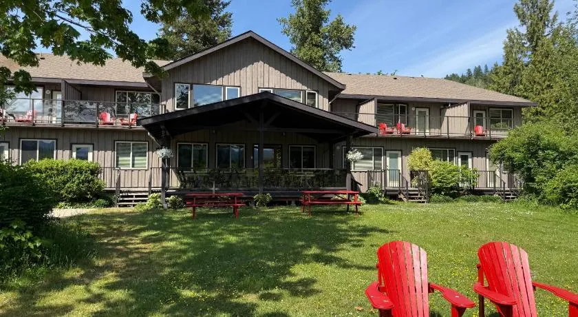 Kiwi Cove Lodge - Image 1