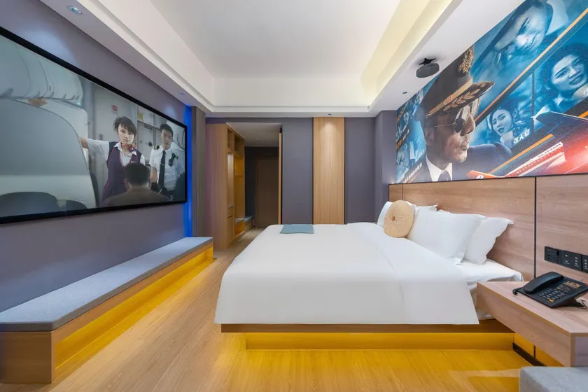 Qionghai Licheng Cinema Hotel (Jiaji Town Bus Station Branch) - Image 1