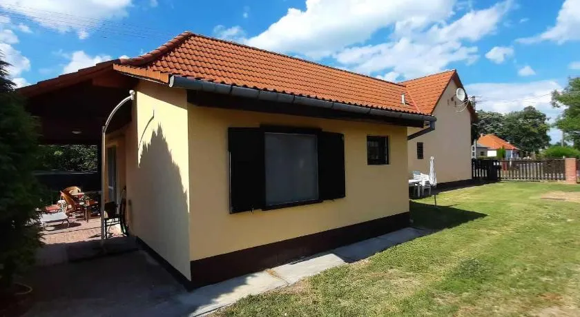 Holiday home in Balatonbereny 34655 - Image 1