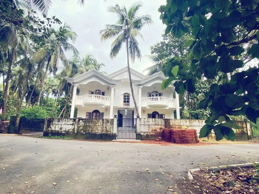 Romantic Gateway for South Goa - Image 1