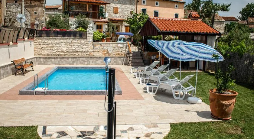 Holiday Home Darko - Image 1