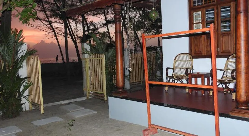 Alleppey Beach Garden - Image 1