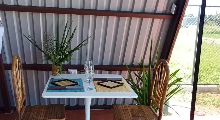A-frame cabin - Image 1