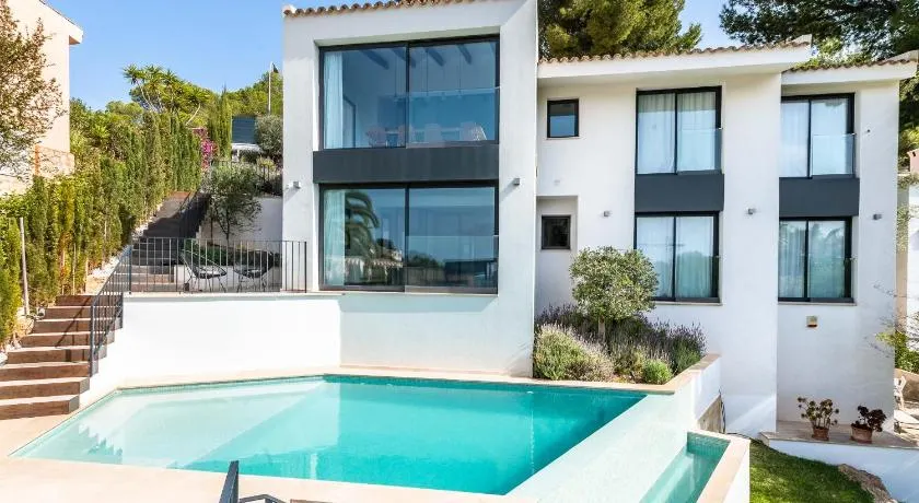 3009 - Luxurious new villa in quiet area in Costa de la Calma - Image 1