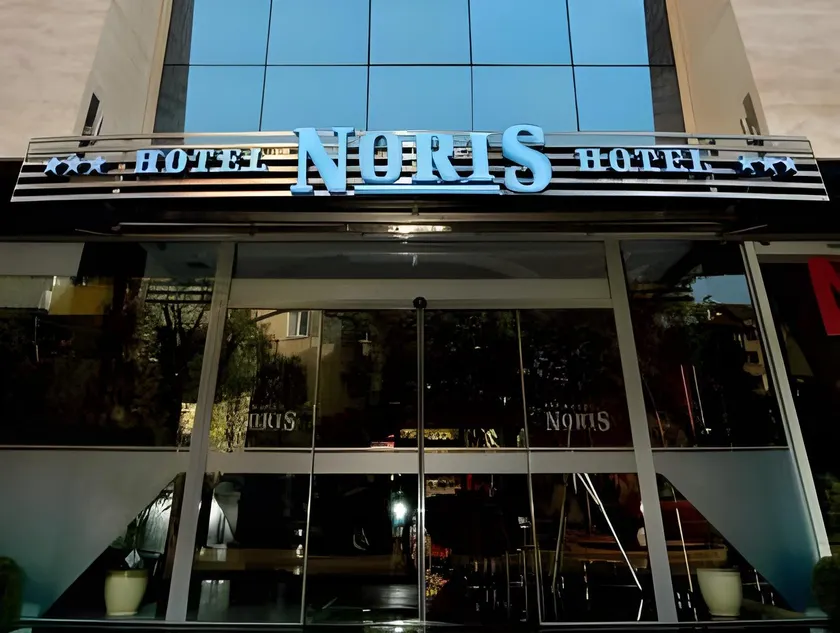 Hotel Noris - Image 1