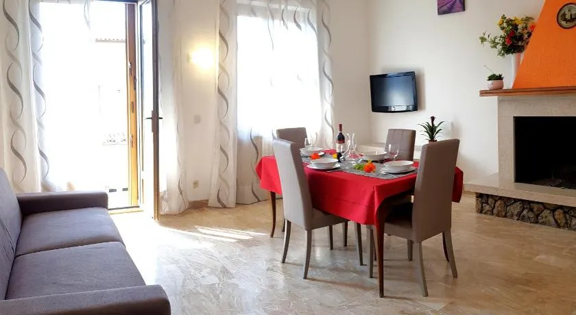 Casa Ahmati Borgo Vesio - Image 1