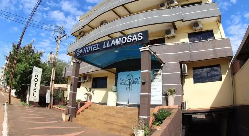 Hotel LLamosas - Image 1
