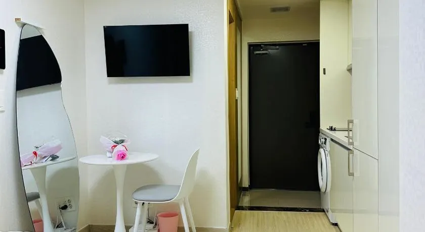 SQ Seoul Sillim Property - Image 1