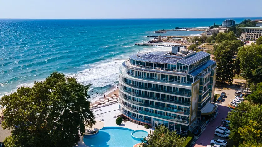 SPA Hotel Sirius Beach - FREE SPA access - Image 1