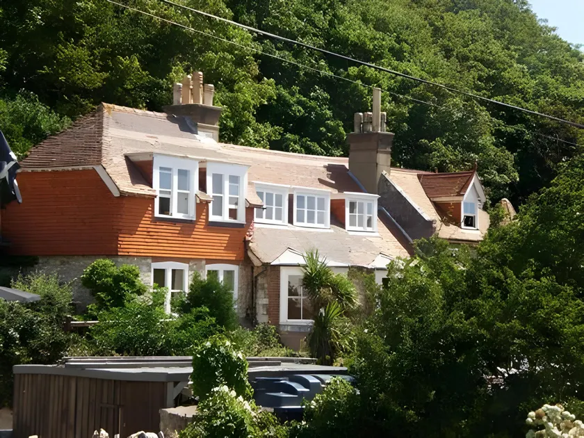 Bishops Cottage - Image 1