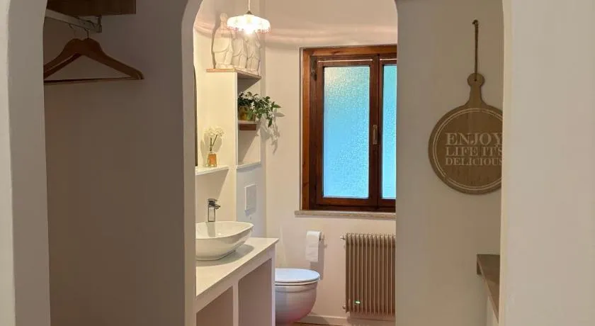 L'Intermezzo - Image 1