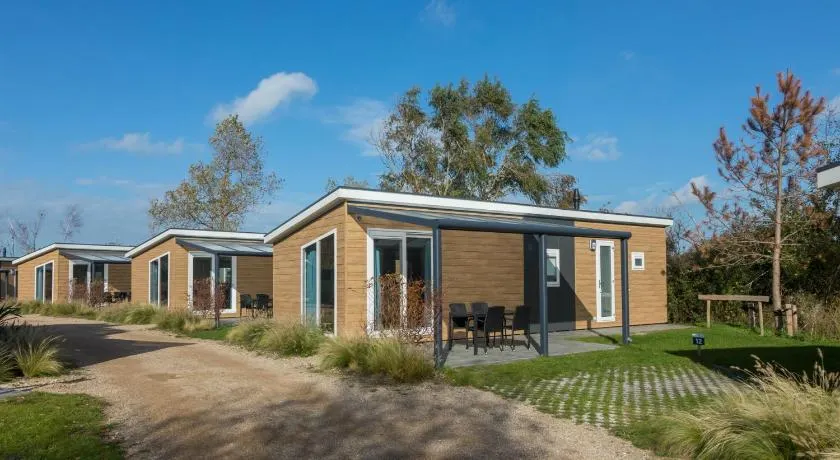 Chalet - Holidaypark Fort den Haak Vrouwenpolder Pet allowed - Image 1