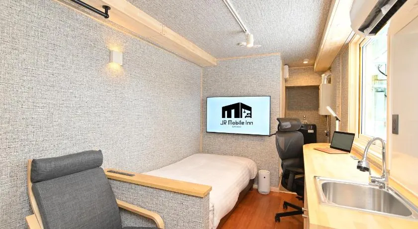 JR Mobile Inn Chitose - Image 1