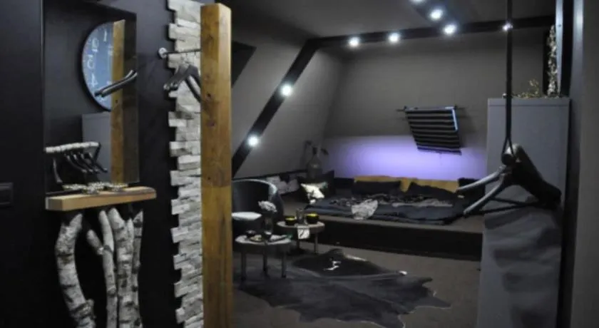 2 Rooms Oelde B - Image 1