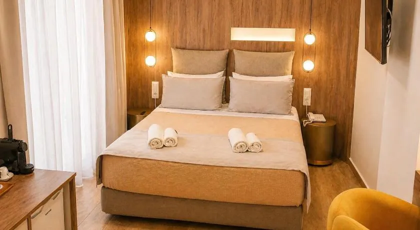 Morfeas City Hotel - Image 1