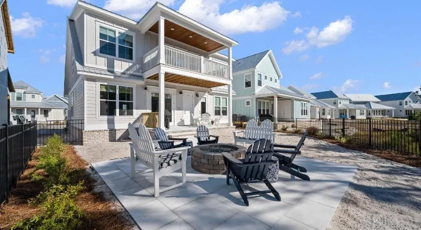 Whiskey Sands - Luxury by Gulf State Park, Great Views, Walk to Beach and Restaurants, Beautiful Pool, Fenced Yard! - Image 1