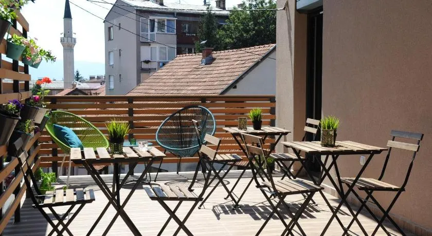 Hostel Kucha - Image 1