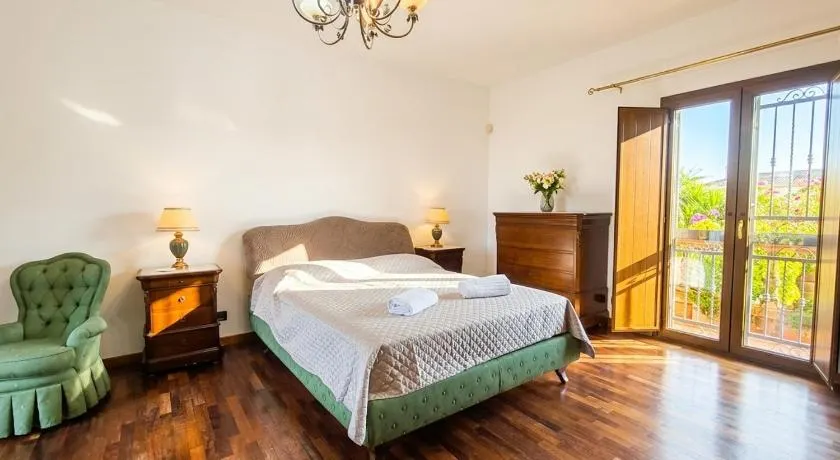 Villa Isotta Green Wave - Image 1