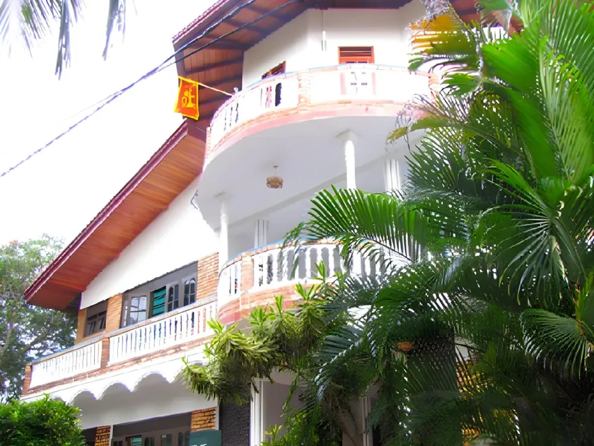 Happy Tuna Guesthouse - Image 1
