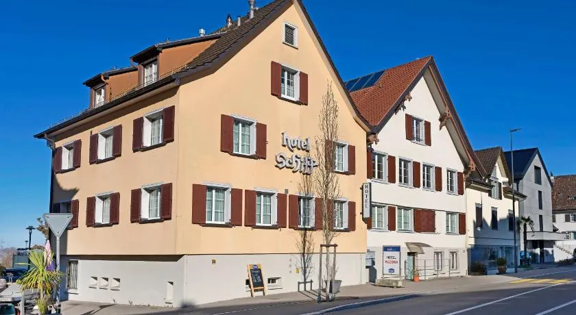 Hotel Schiff - Image 1