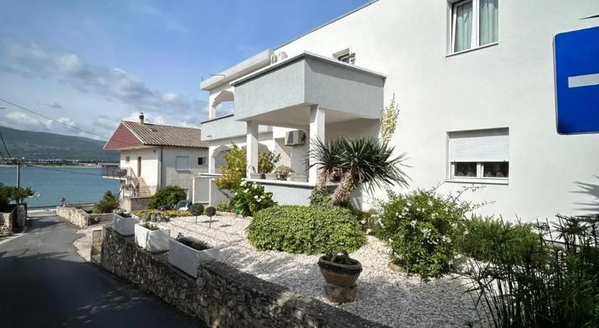 Adriatic Breeze Family Stay - Image 1