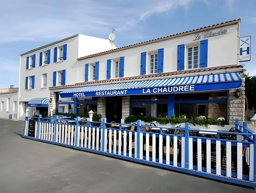 Hotel La Chaudrée - Image 1