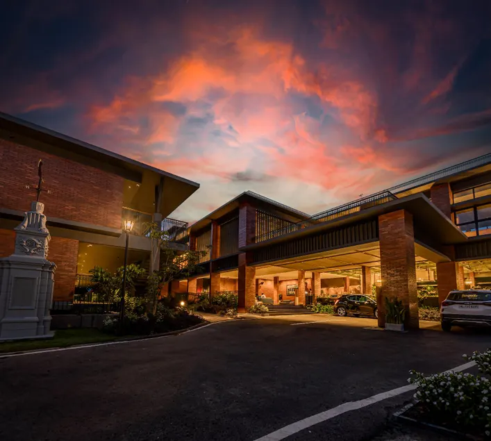 Lord's 83 Resort - Image 1