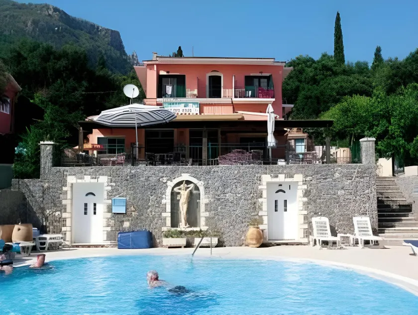 Paleo Inn Hotel - Image 1