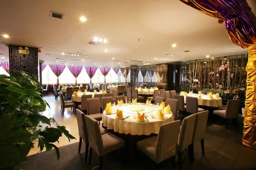 haofeng  S hotel - Image 1