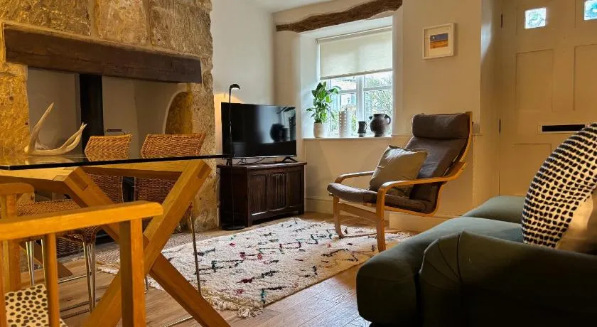 St Antony's Cottage - Image 1