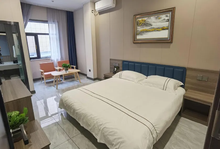 Fugang Hotel - Image 1