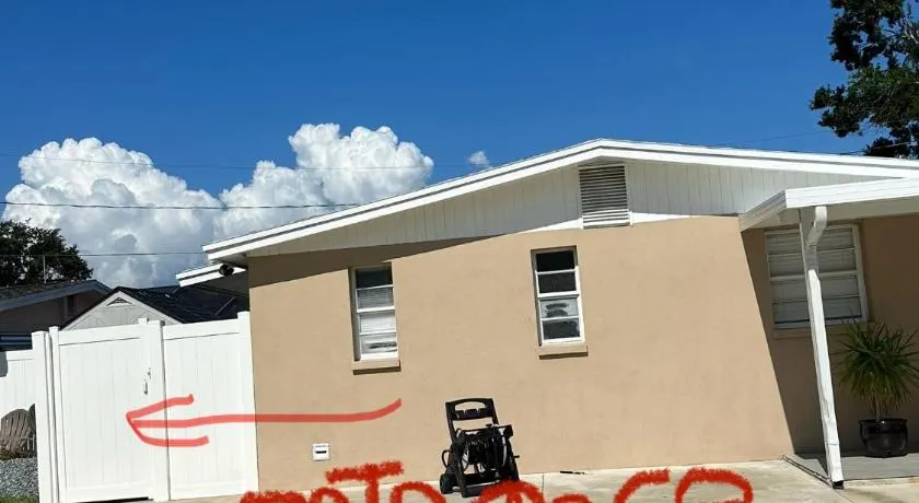 Paradise RV - Image 1
