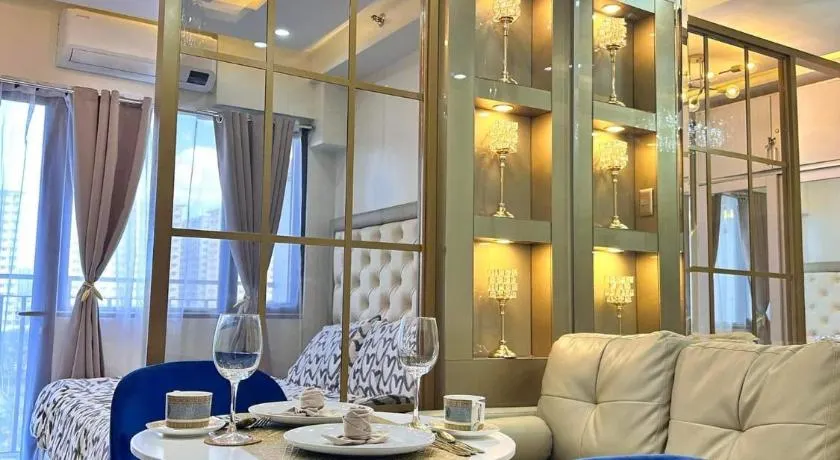 Deluxe Suites Razelles 2 at Shore 2 Residences Tower 1 - Image 1