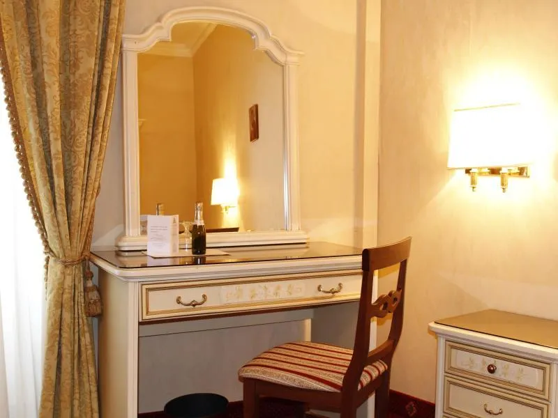 Hotel Edera - Image 1
