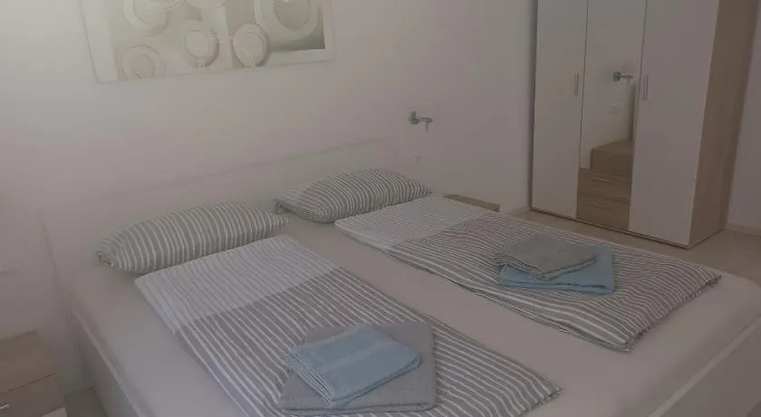 Apartman VAL 1 - Image 1