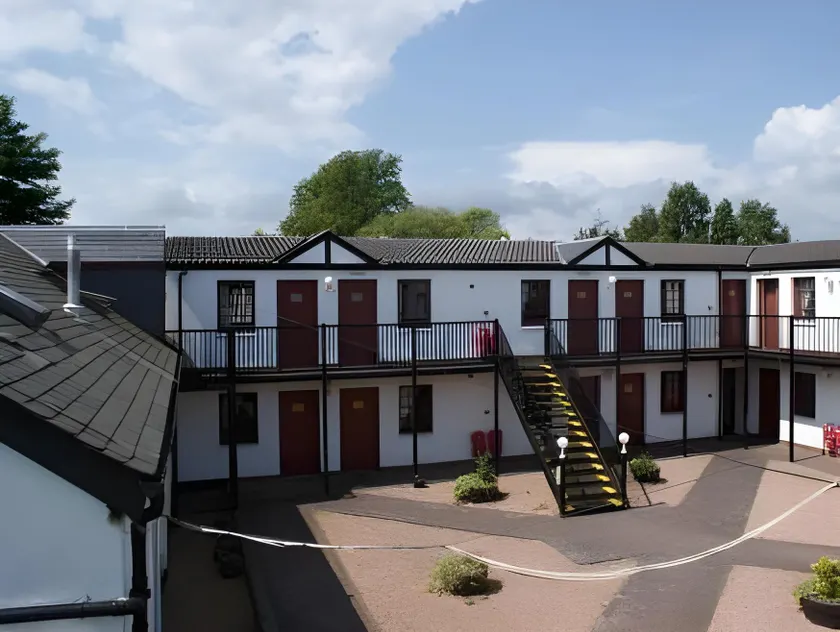 Longforgan Coaching Inn - Image 1