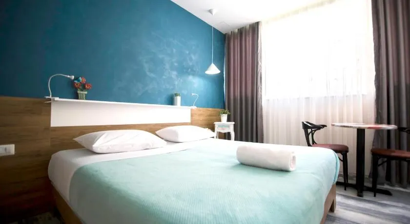 Urban Rooms - Image 1