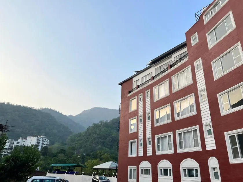 Terrakotta Rishikesh - Image 1