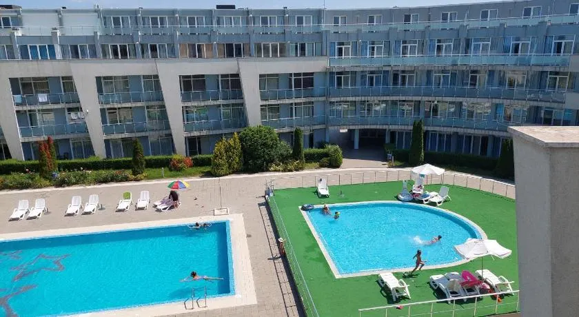 Gradina Sunny Deluxe apartment - Image 1