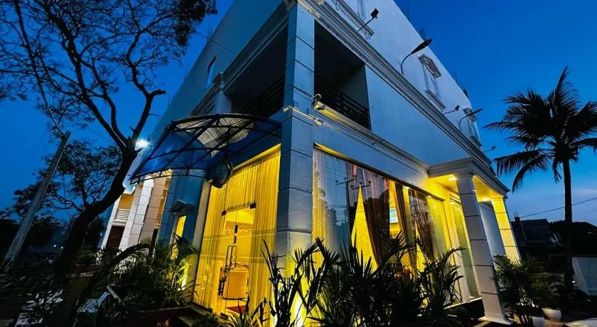 Hotel NorthWay - Image 1