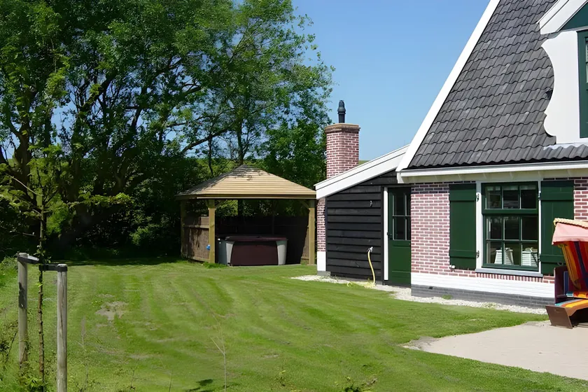 Villa style Wieringer avec jacuzzi - Image 1